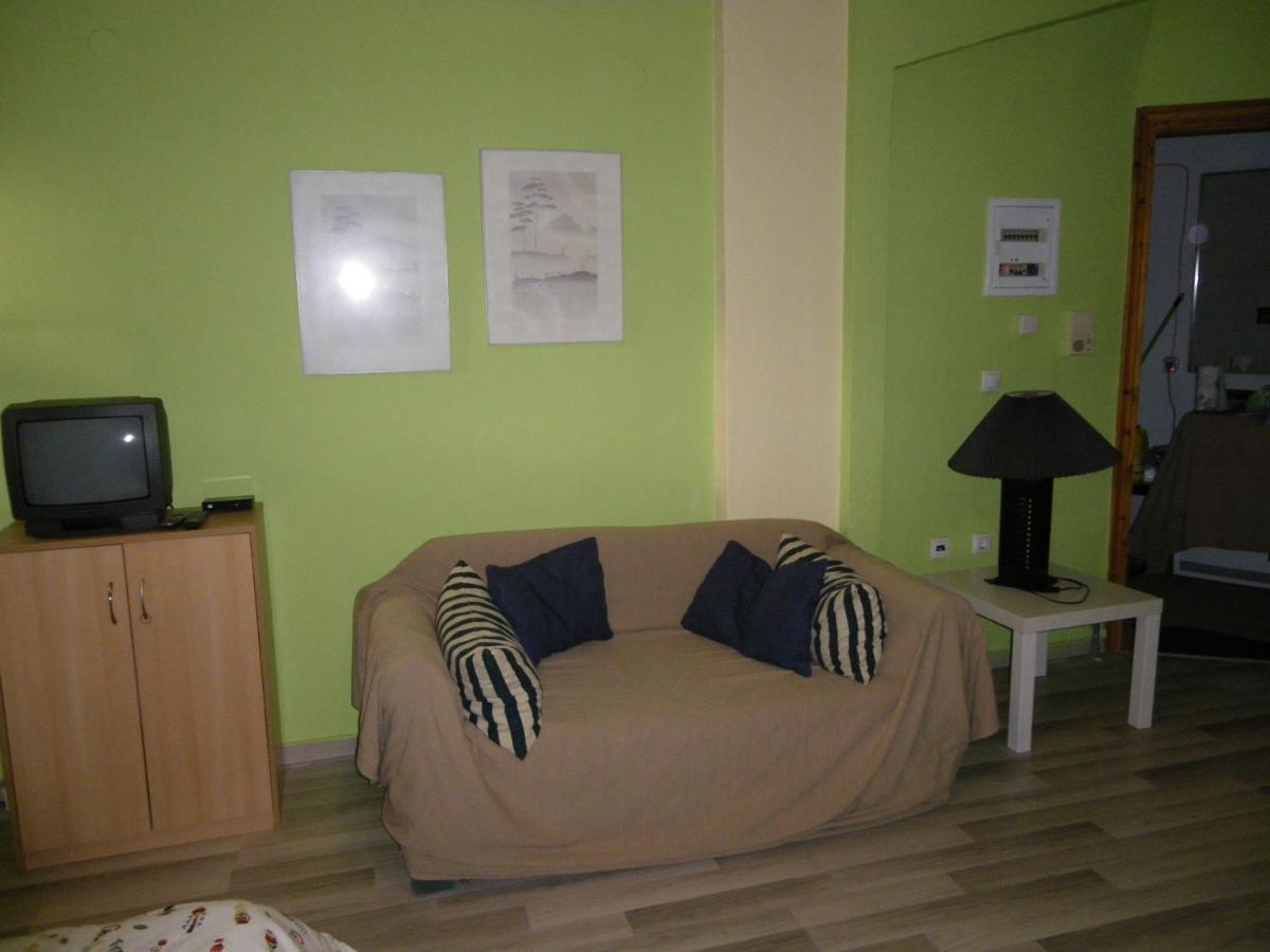 Homy Cozy Studio Towards The Centre Солун Екстериор снимка